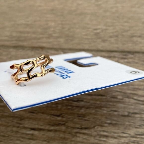 Urban Outfitters 222 Angel Number Gold Plated Ring - Picture 4 of 5